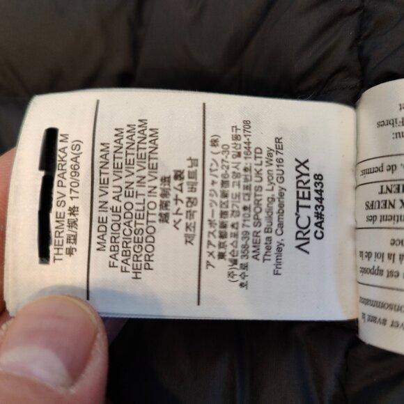 Arc'teryx Therme SV Coat – Black, Size Small, Excellent Condition - Picture 2 of 4